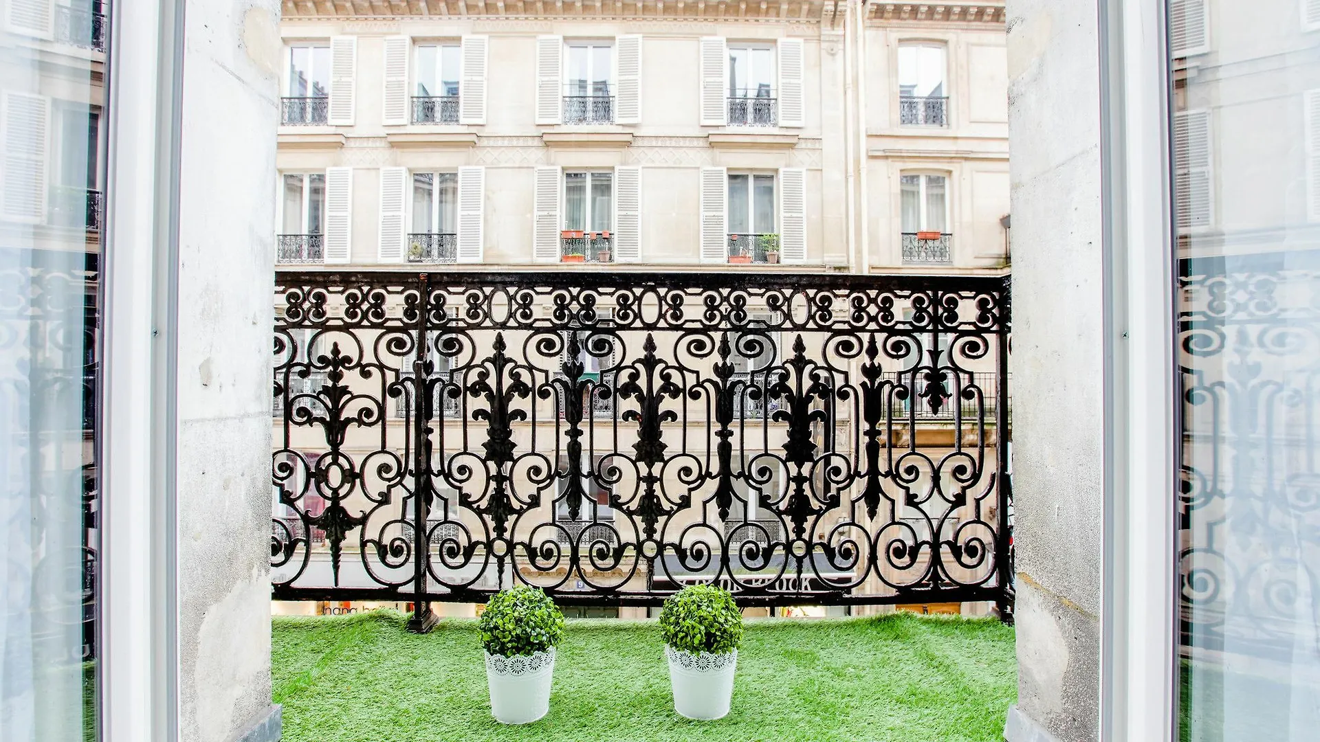 23 - Luxury Parisian Flat Montorgueil Paris